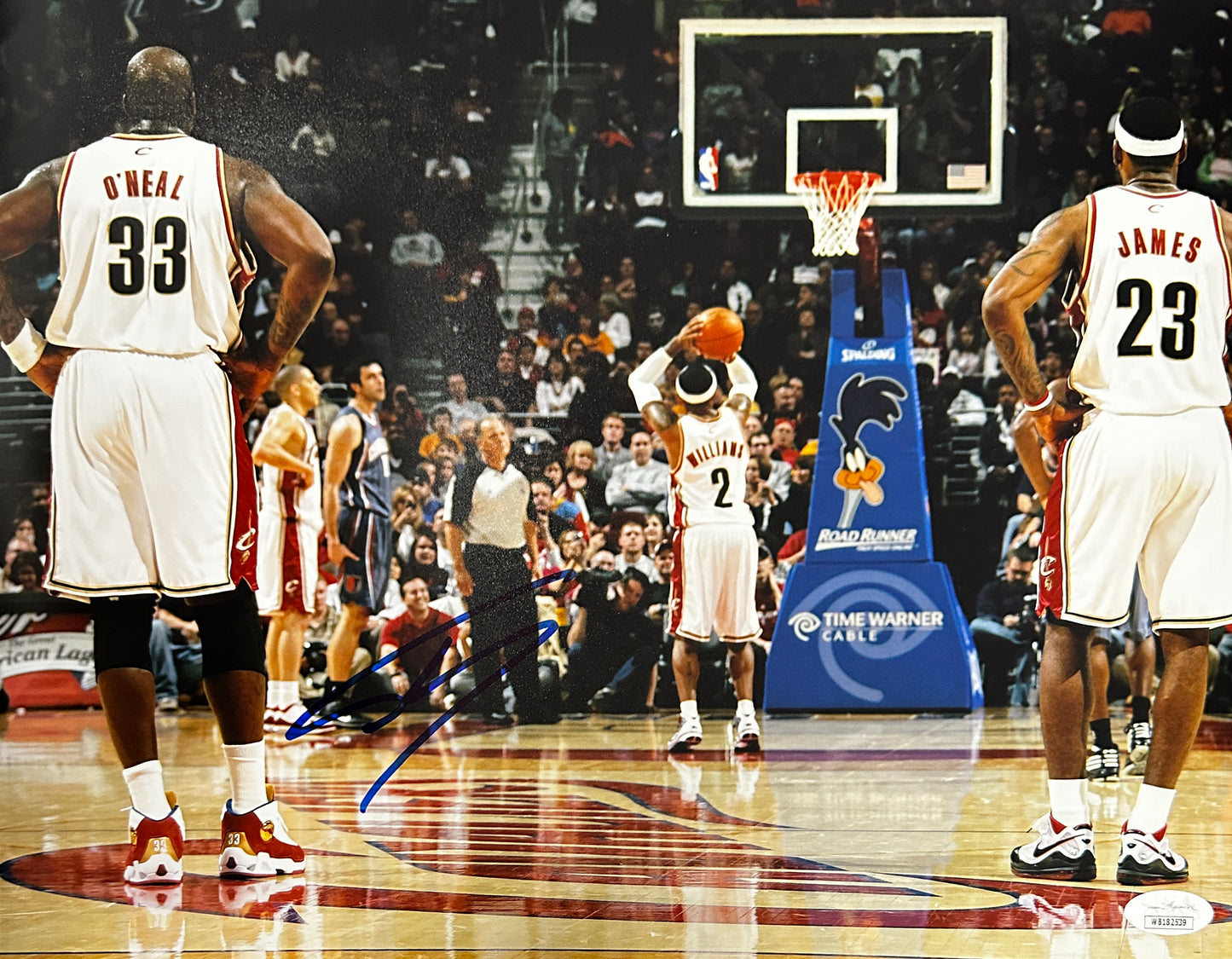 Shaquille O'Neal Signed Cleveland 11x14 Autographed Photo Cavs (PIA)