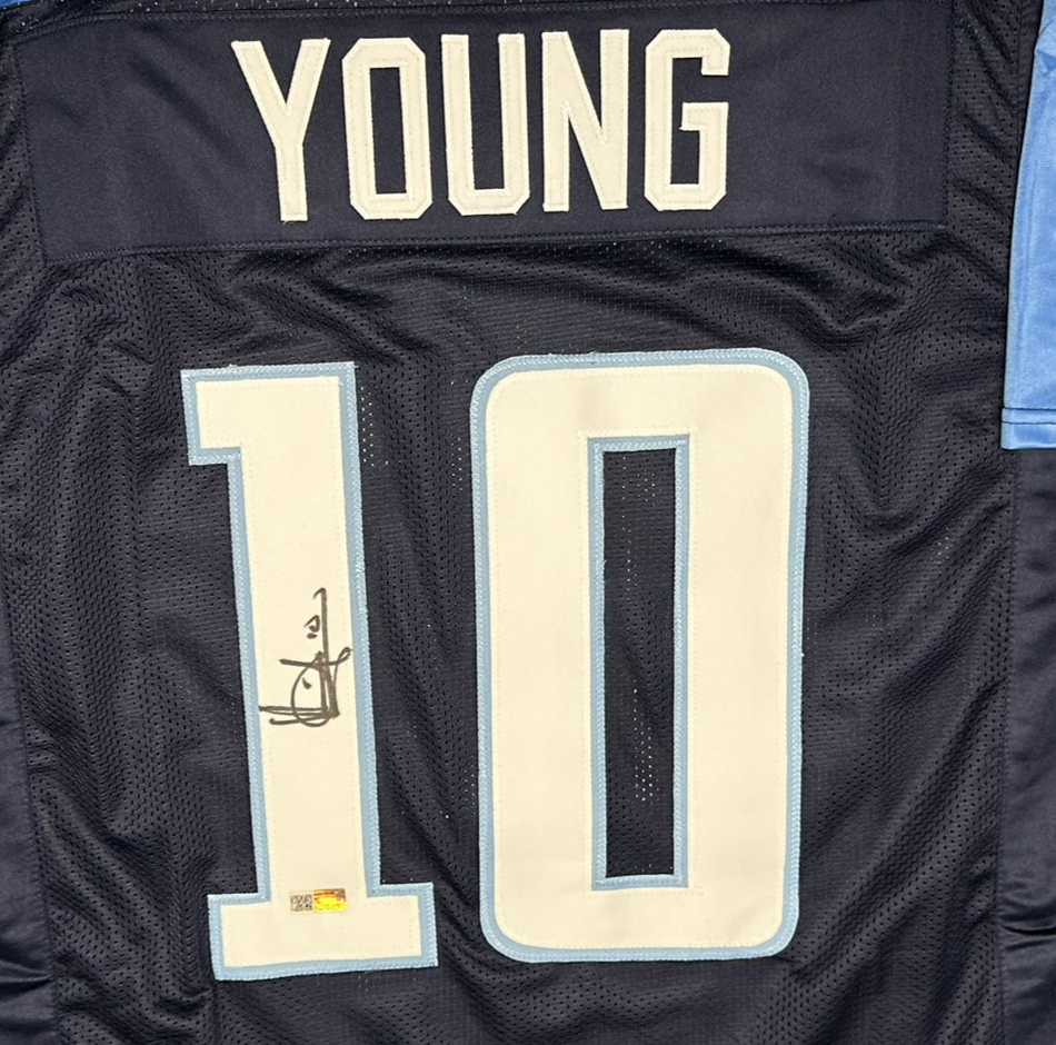Vince Young Autograph Tennessee Custom Football Jersey (PIA)