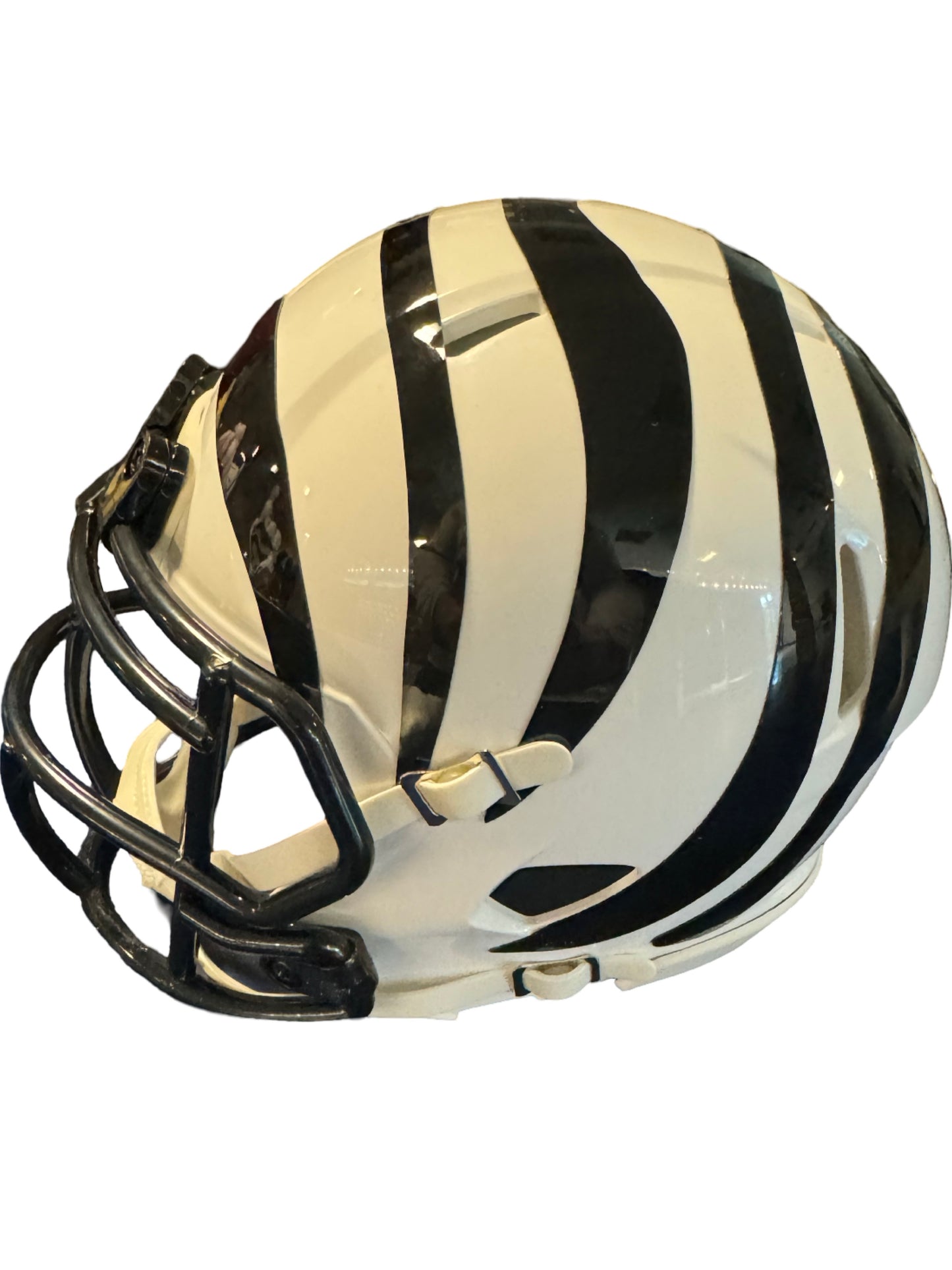 Ja’Marr Chase Cincinnati White Alternative Mini Football Helmet (JSA & PIA)