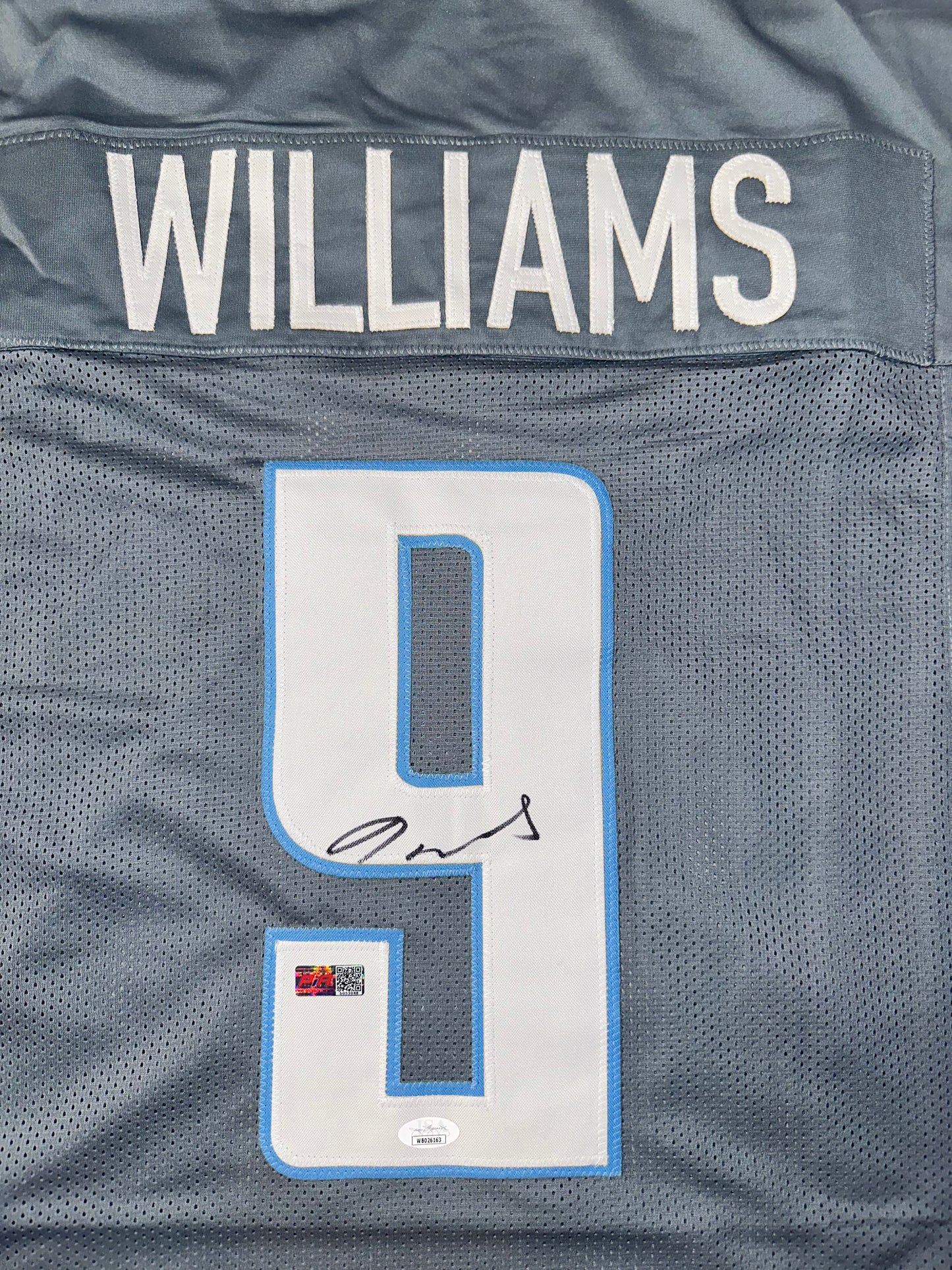 Jameson Williams Signed Packers Custom Autographed Football Jersey (PIA/JSA)