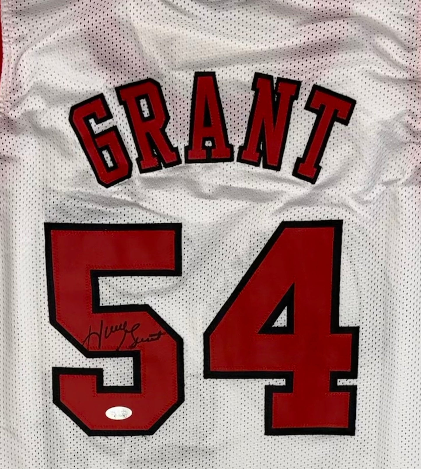 Horace Grant Autographed Chicago White Custom Basketball Jersey (JSA)
