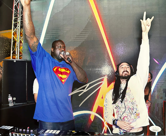 Shaquille O'Neal Signed 11x14 Autographed Photo Steve Aoki Superman  (PIA)