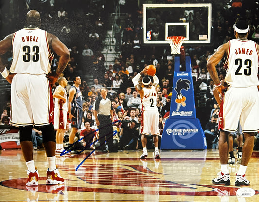 Shaquille O'Neal Signed Cleveland 11x14 Autographed Photo Cavs (PIA)