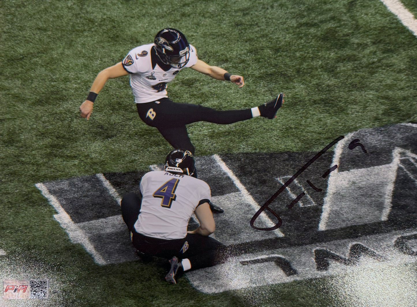 Justin Tucker Baltimore Signed 8x10 Autographed Photograph (PIA)